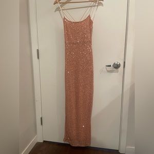Hello Molly SO OUTTA MY MIND MAXI DRESS SEQUIN GOLD size Small